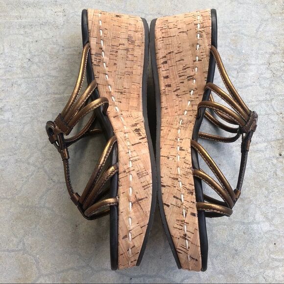 Donald Pliner Sabir Cork Wedges Sandals shoes metallic 10 - Picture 3 of 6